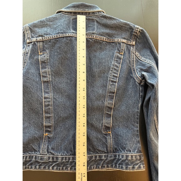 GUESS Jeans Cropped Denim Jacket Womens Small‎ Dark Wash Motorcycle Trucker Y2K - Picture 13 of 16